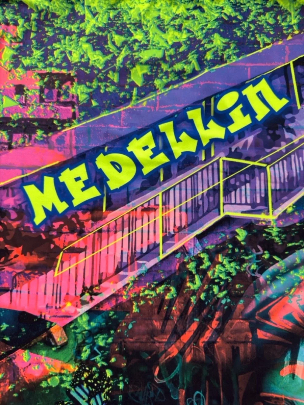 Medellín Comuna 13 T-Shirt Mens M All Over Print Neon Graffiti Colombia AOP